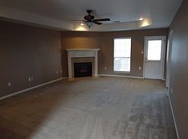 2106 Redwood, Benton, Ar 72015 3 Beds 2 Baths 1,642 Sqft in Benton, AR (Photo 5 of 7)