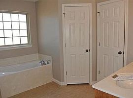 103 Pope Dr, Benton, Ar 72015 3 Beds 2 Baths 1,559 Sqft in Benton, AR (Photo 7 of 12)