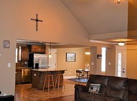 3004 Lynne Ct, Bryant, Ar 72022 3 Beds 2 Baths 1,770 Sqft in Bryant, AR (Photo 7 of 12)