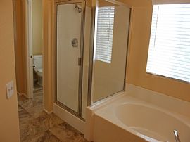 Single Family Home For Rent in Yucaipa, CA (Photo 3 of 7)