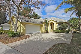 136 E Hampton Way, Jupiter, Fl 33458 in Jupiter, FL