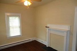 807 Holt Ave, Greensboro, Nc 2740 in Greensboro, NC (Photo 4 of 4)