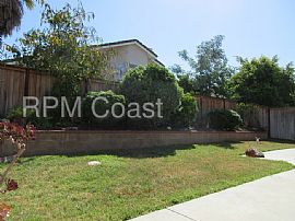 Single Family Home For Rent in Irvine, CA (Photo 9 of 9)