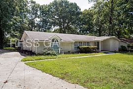 Single Family Home For Rent in Decatur, GA (Photo 3 of 12)