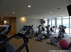 2 Beds 1.5 Baths in Miami, FL (Photo 3 of 3)