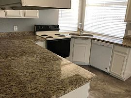  15623 N 61st Dr, Glendale, Az 85306 3 Beds 1.5 Baths 1,200 Sqf in Glendale, AZ (Photo 8 of 8)