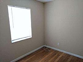 3310 W Napoleon Ave, Tampa, Fl 33611 3 Beds 2 Baths 1,271 Sqft in Tampa, FL (Photo 2 of 10)