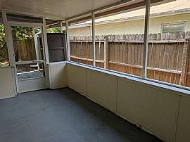 3310 W Napoleon Ave, Tampa, Fl 33611 3 Beds 2 Baths 1,271 Sqft in Tampa, FL (Photo 8 of 10)