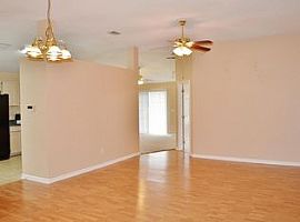 4 Beds 2 Baths in Jacksonville, FL (Photo 2 of 3)