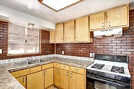 Single Family Home For Rent in Tucson, AZ (Photo 6 of 11)