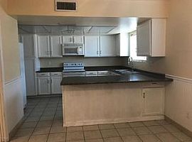  2505 E Jensen St, Mesa, Az 85213 4 Beds 2 Baths 1,965 Sqft in Mesa, AZ (Photo 6 of 12)