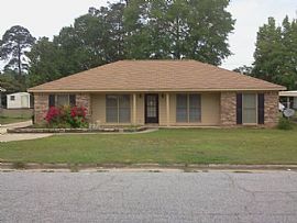  2923 Branton Woods Dr, Columbus, Ga 31907  in Columbus, GA