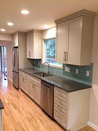 3 Bedroom, 12045 Sw Tremont St, Portland. in Portland, OR (Photo 7 of 7)