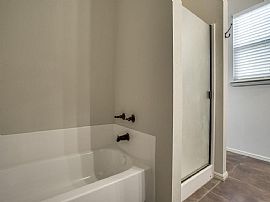 2701 Mercer Way, Denton, Tx 76209 3 Beds 2 Baths 1,319 Sqft in Denton, TX (Photo 9 of 11)