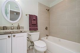 Light, Bright and Beautifully Remodeled! in San Diego, CA (Photo 5 of 10)