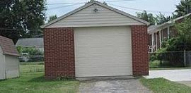  509 Hi Crest Dr, Lexington, Ky 40505 3 Beds 2 Baths 1,026 Sqft in Lexington, KY (Photo 4 of 8)