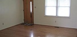  509 Hi Crest Dr, Lexington, Ky 40505 3 Beds 2 Baths 1,026 Sqft in Lexington, KY (Photo 7 of 8)