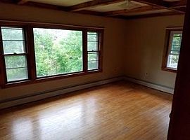  91 Old County Rd, Hampden, Me 04444 3 Beds 1.5 Baths 1,600 Sqf in Hampden, ME (Photo 6 of 7)