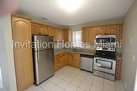 Single Family Home For Rent in Margate, FL (Photo 5 of 6)
