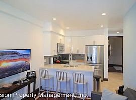 2 Beds 1 Baths in Oakland, CA (Photo 2 of 3)