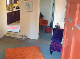 3 Beds 1 Bath in Oakland, CA (Photo 2 of 3)