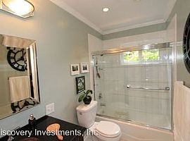 4 Beds 2 Baths in Oakland, CA (Photo 8 of 9)