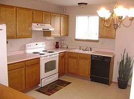 Great Location!! This Is a 4 Bed, 2 and 3/4 Bath in Aurora, CO (Photo 2 of 3)