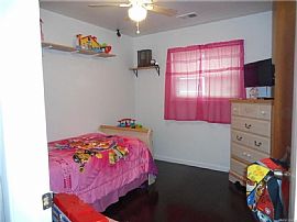 30736 Palmer Blvd, Madison Heights, Mi 48071 3 Beds 1 Bath 1,10 in Madison Heights, MI (Photo 5 of 12)