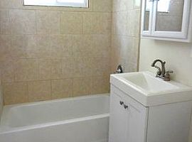 3 Bedroom Home Close to The Highway and Miles of Sandy Beach in West Haven, CT (Photo 9 of 9)