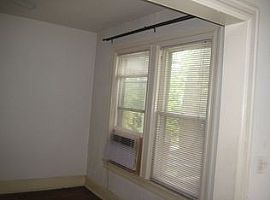 Cozy Up to This 3 Bedroom Paradise Close to Fort Reno Park in Washington, DC (Photo 4 of 8)