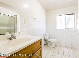 Simple 3 Bedroom Single Family Home  in San Jose, CA (Photo 3 of 9)