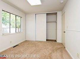 Simple 3 Bedroom Single Family Home  in San Jose, CA (Photo 9 of 9)