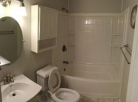 Unfurnished  2 Bedroom 1 Bath in Aiken, SC (Photo 2 of 6)
