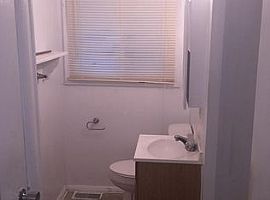 West Side 3 Br  in Indianapolis, IN (Photo 5 of 7)