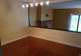 3 Bedroom Paradise in a Woody, Serene Enviroment in Farmington, CT (Photo 9 of 9)