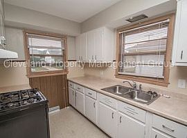 24850 Stephen Ave, Euclid, Oh 4412324850 Stephen Ave, Euclid, O in Euclid, OH (Photo 2 of 10)