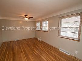 24850 Stephen Ave, Euclid, Oh 4412324850 Stephen Ave, Euclid, O in Euclid, OH (Photo 3 of 10)