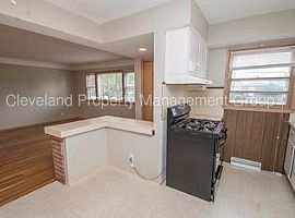 24850 Stephen Ave, Euclid, Oh 4412324850 Stephen Ave, Euclid, O in Euclid, OH (Photo 7 of 10)