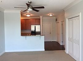 539 W 1st Ave Apt 314 in Columbus, OH (Photo 3 of 12)