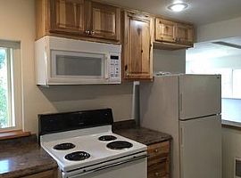 4 Bedroom Apartment, Close to Lake Orielle! in Hope, ID (Photo 2 of 10)