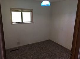 4 Bedroom Apartment, Close to Lake Orielle! in Hope, ID (Photo 3 of 10)