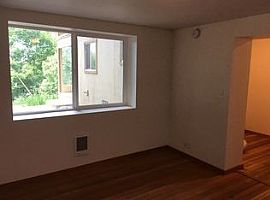 4 Bedroom Apartment, Close to Lake Orielle! in Hope, ID (Photo 5 of 10)