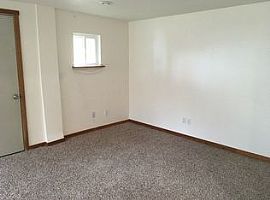 4 Bedroom Apartment, Close to Lake Orielle! in Hope, ID (Photo 9 of 10)