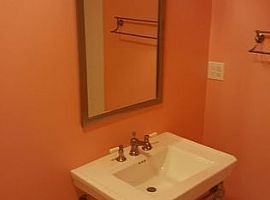 3 Beds 2 Baths in Long Beach, CA (Photo 3 of 3)