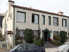 2 Beds 1 Bath in Long Beach, CA