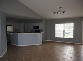 4418 Ne 11th Pl, Cape Coral, Fl 33909 3 Beds 2 Baths 1,418 Sqft in Cape Coral, FL (Photo 6 of 6)