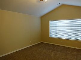 Single Family Home For Rent in Thornton, CO (Photo 5 of 8)