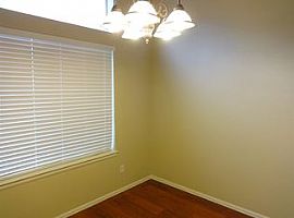 Single Family Home For Rent in Parker, CO (Photo 4 of 6)