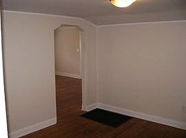 1277 Pierce Ave Se, Smyrna, Ga 30080 3 Beds 1 Bath 1,344 Sqft in Smyrna, GA (Photo 5 of 7)