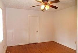 7520 Bensville Rd, Waldorf, Md 20603 1 Bed 1 Bath 577 Sqft in Waldorf, MD (Photo 9 of 11)